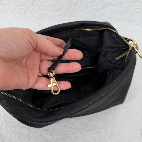 Michael Kors Fulton Black Leather Hobo Shoulder Bag Gold MK Logo - Picture 4 of 16